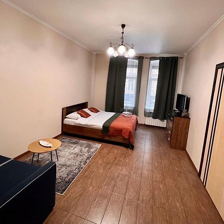 Old City Apartment With Parking Lwów Zewnętrze zdjęcie
